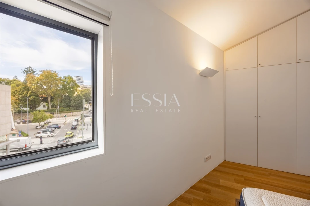 Apartamento T2 para Arrendamento em Lordelo do Ouro e Massarelos Foto 16