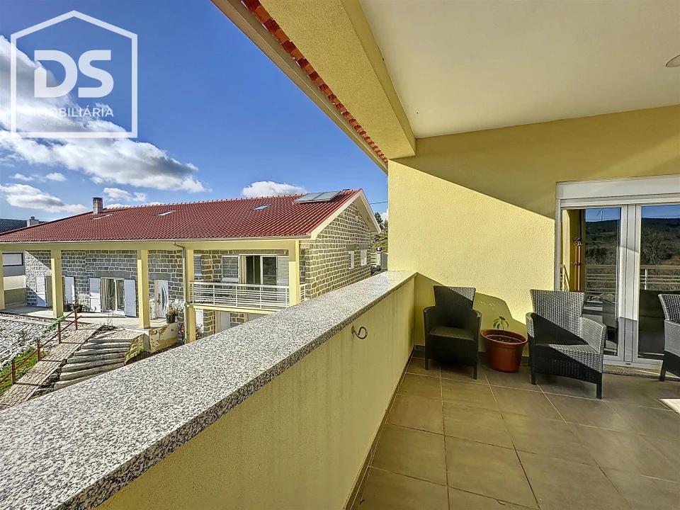 Quinta T5 para Venda em Monteiras Foto 1