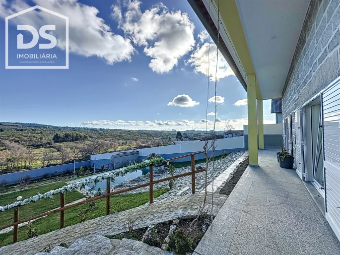 Quinta T5 para Venda em Monteiras Foto 32