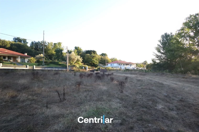 Terreno para Venda em Repeses e São Salvador Foto 11