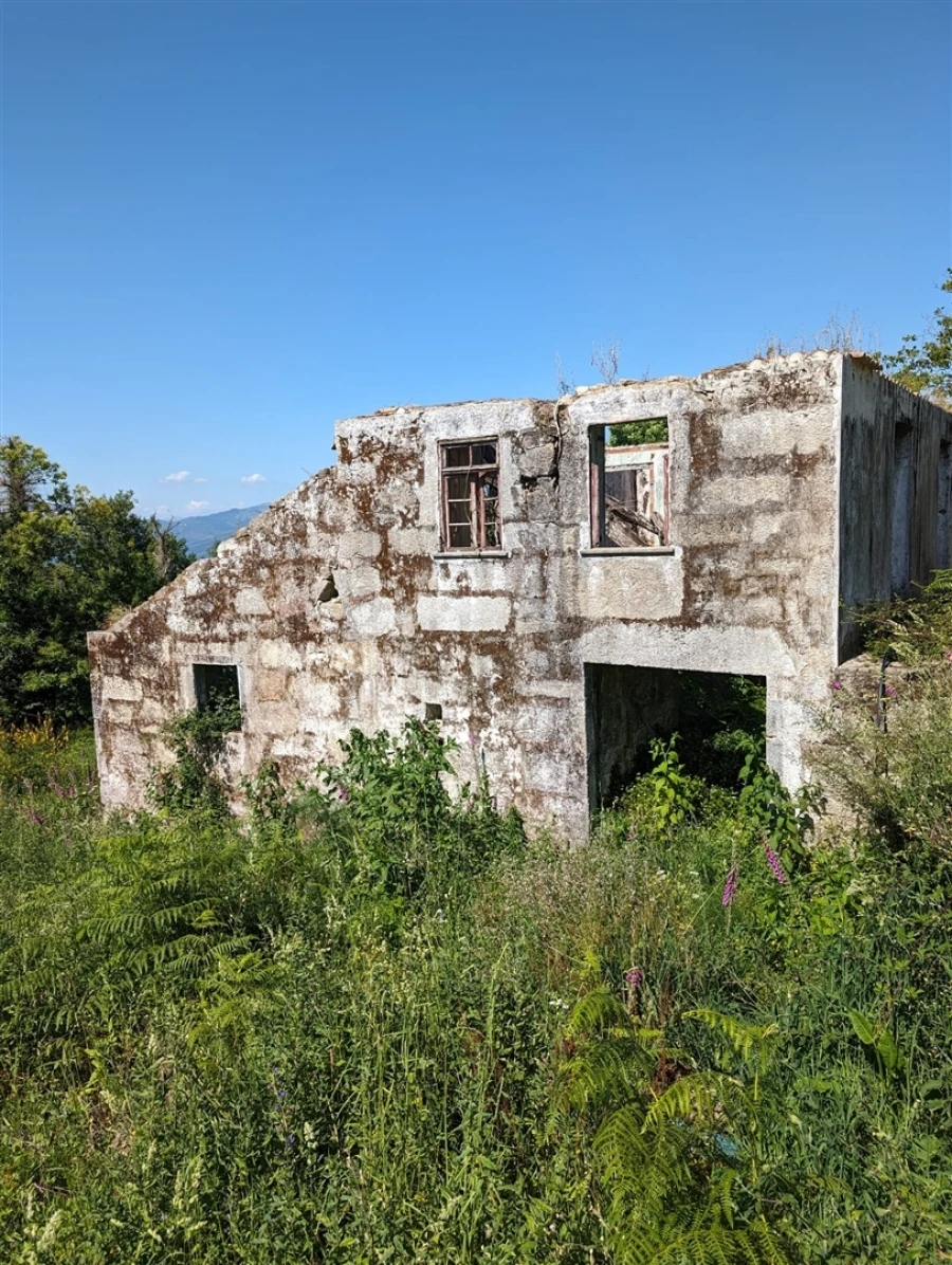 Moradia T4 para Venda em Covelas Foto 10