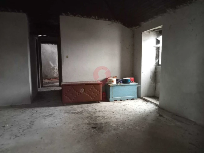 Moradia T2 para Venda em Riba de Mouro Foto 3