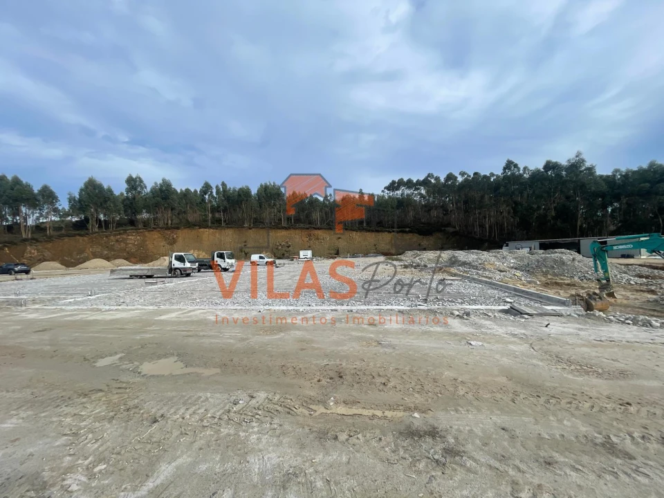 Armazém para Venda em Lordelo Foto 17