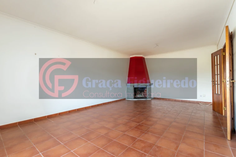 Apartamento T3 para Venda em Santa Comba Dão e Couto do Mosteiro Foto 5