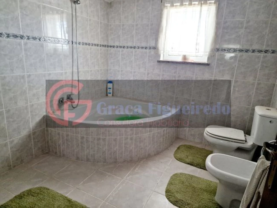 Moradia T3 para Venda em Santa Comba Dão e Couto do Mosteiro Foto 13