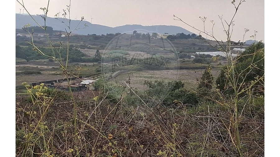 Terreno para Venda em Fanhões