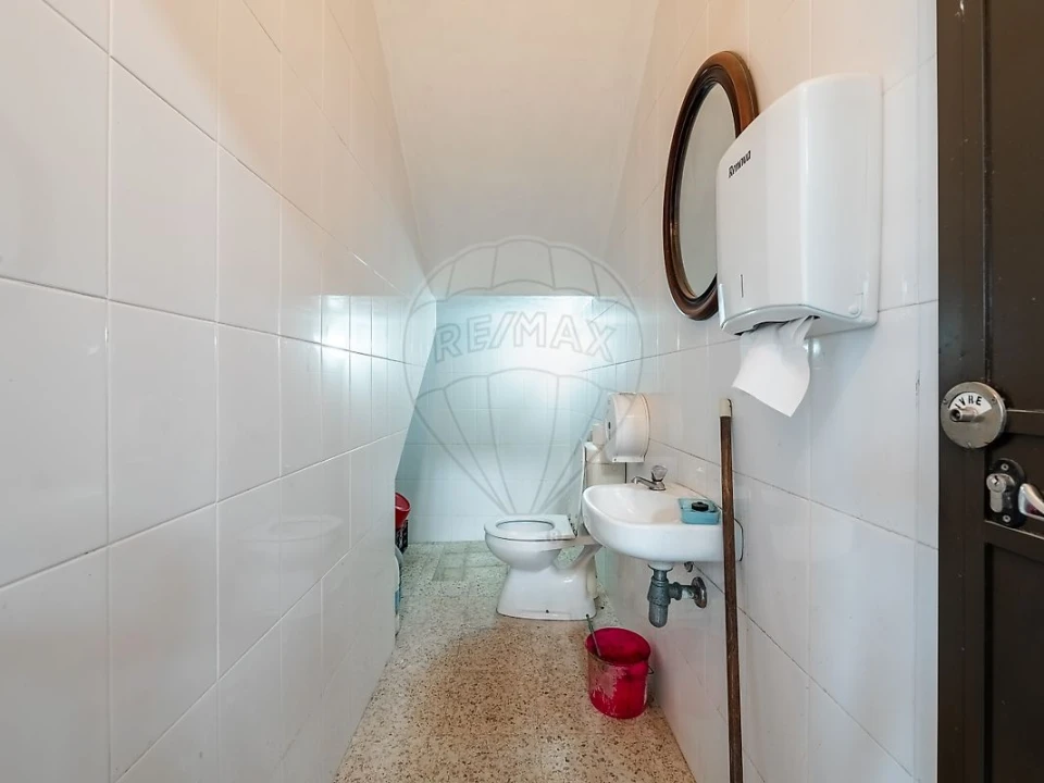 Garagem para Venda em Vale da Pedra Foto 7