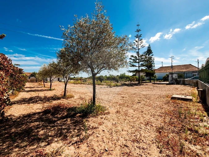 Garagem para Venda em Vale da Pedra Foto 19