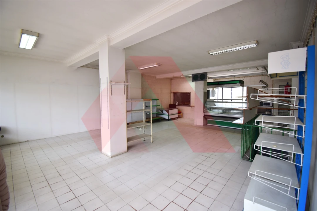 Loja para Venda em Tabua Foto 4