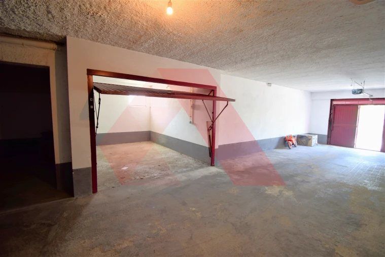 Loja para Venda em Tabua Foto 9