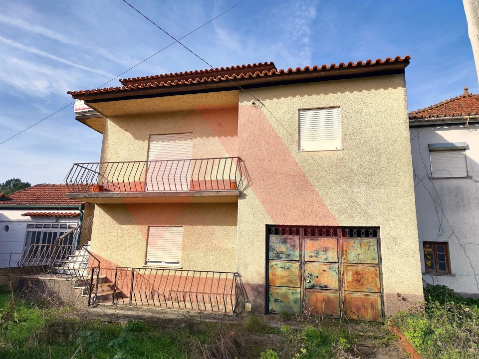 Moradia T3 para Venda em Espariz e Sinde Foto 2