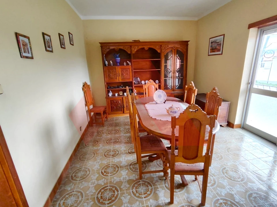 Moradia T3 para Venda em Espariz e Sinde Foto 3