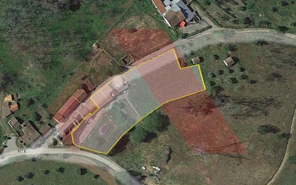 Quinta T0 para Venda em Espariz e Sinde