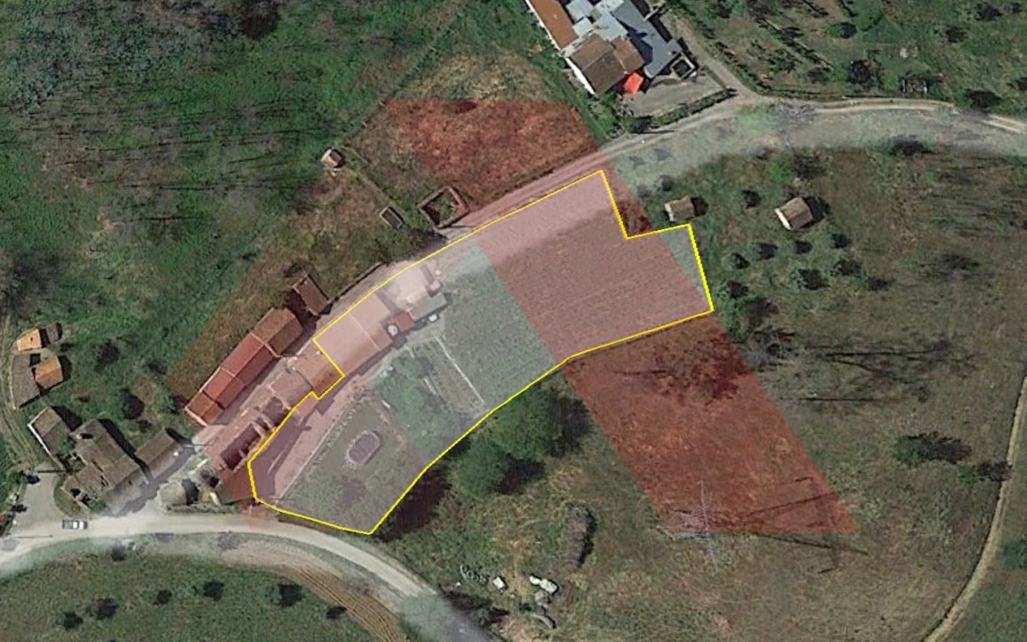 Quinta T0 para Venda em Espariz e Sinde Foto 12