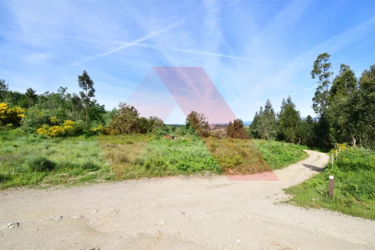 Terreno para Venda em Bobadela Foto 1