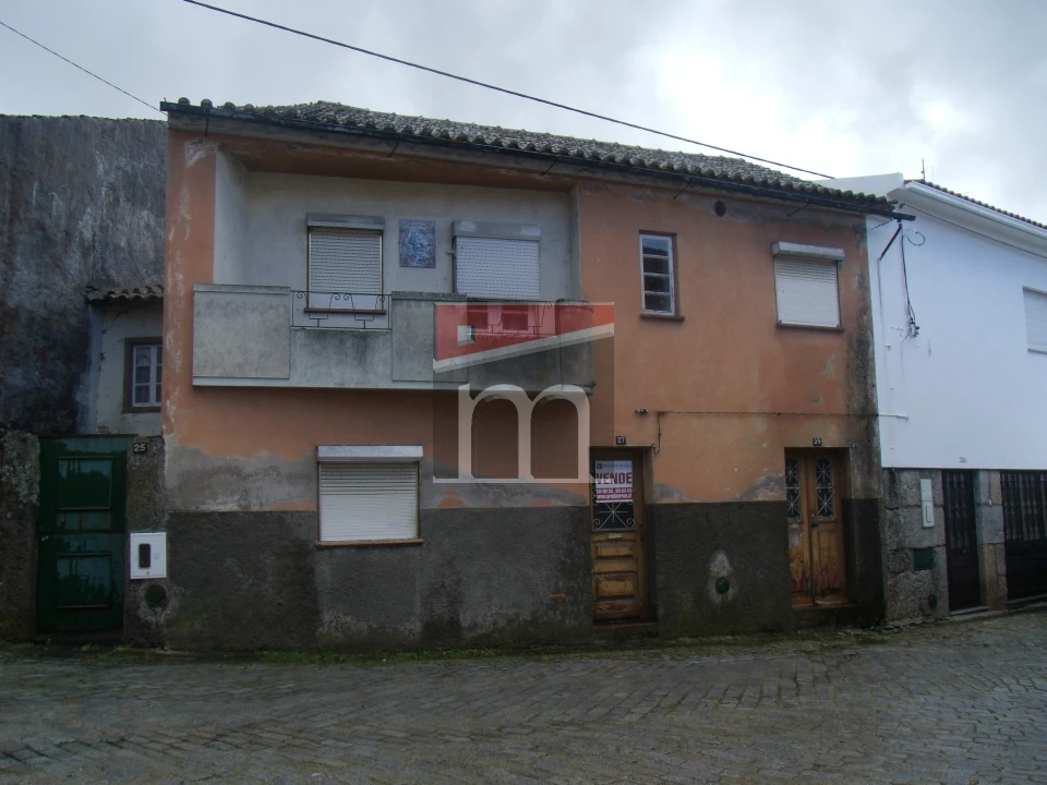 Moradia T0 para Venda em Cativelos Foto 1