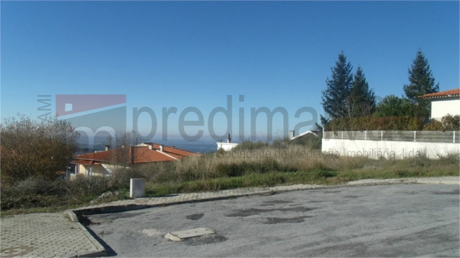 Terreno para Venda em Gouveia (São Pedro e São Julião)