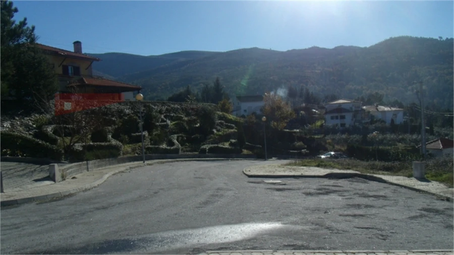 Terreno para Venda em Gouveia (São Pedro e São Julião) Foto 3