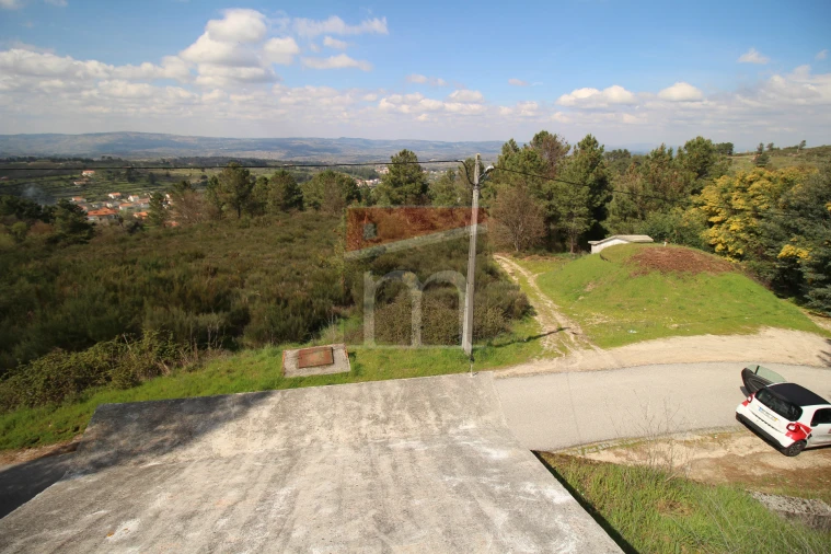 Terreno para Venda em São Paio Foto 10