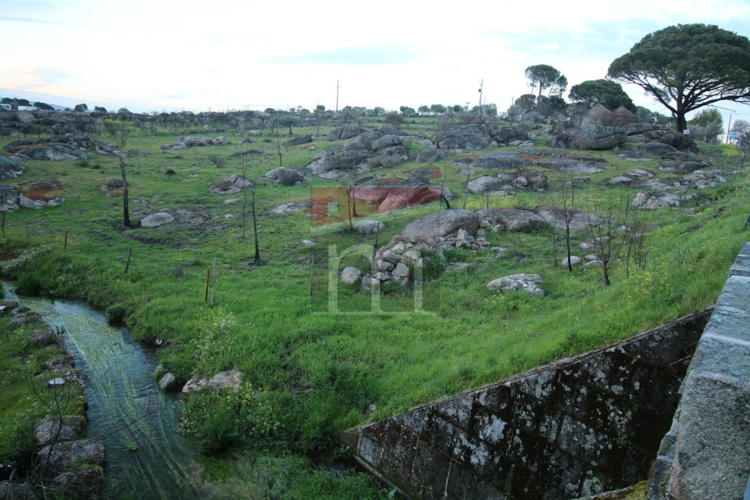 Terreno para Venda em Rio Torto e Lagarinhos Foto 4