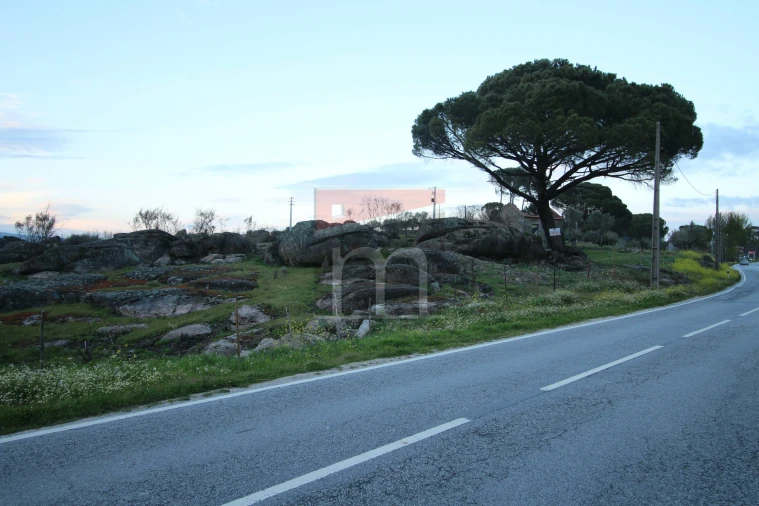Terreno para Venda em Rio Torto e Lagarinhos Foto 2