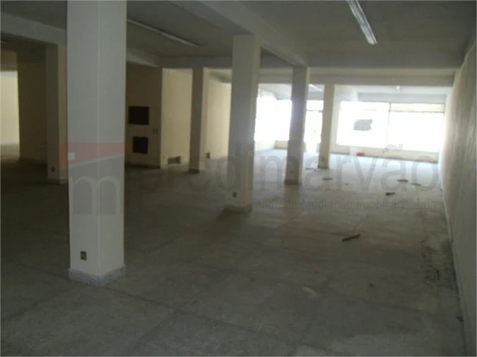 Loja para Venda em Gouveia (São Pedro e São Julião) Foto 4