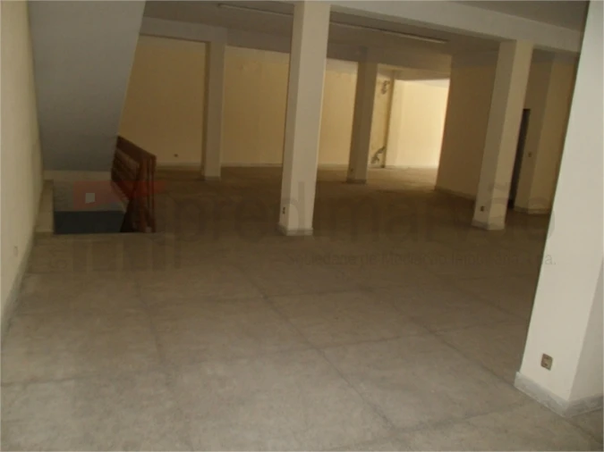 Loja para Venda em Gouveia (São Pedro e São Julião) Foto 5