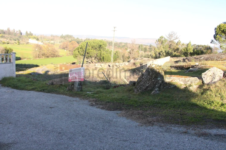 Terreno para Venda em Nespereira Foto 1