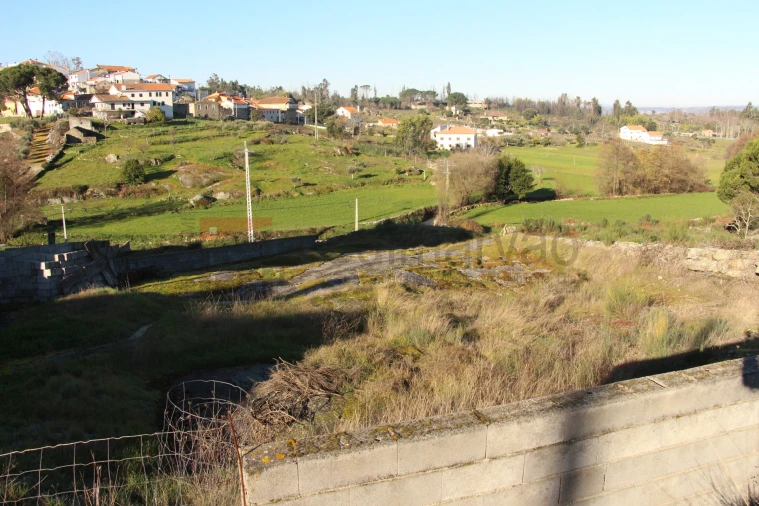 Terreno para Venda em Nespereira Foto 3