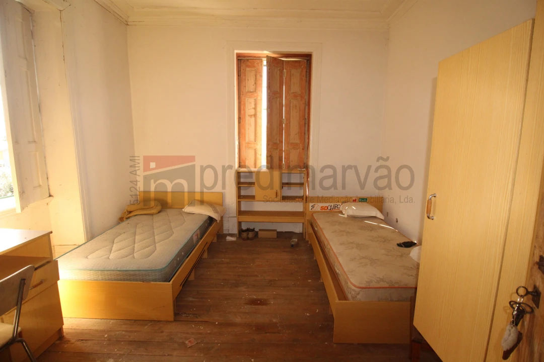 Moradia T6 para Venda em Cativelos Foto 5