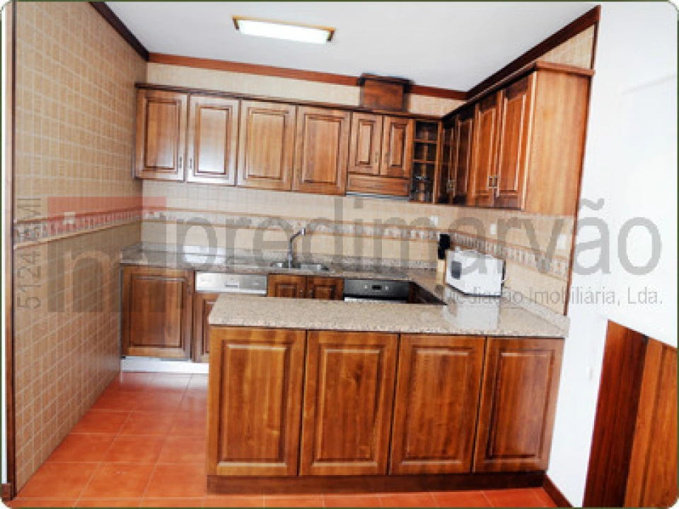 Moradia T4 para Venda em Sameiro Foto 6
