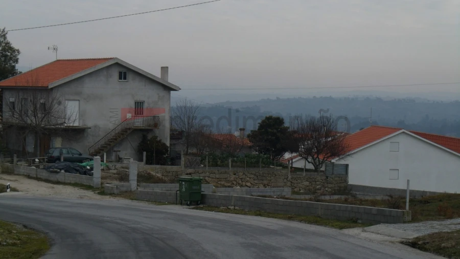 Terreno para Venda em Arcozelo Foto 6