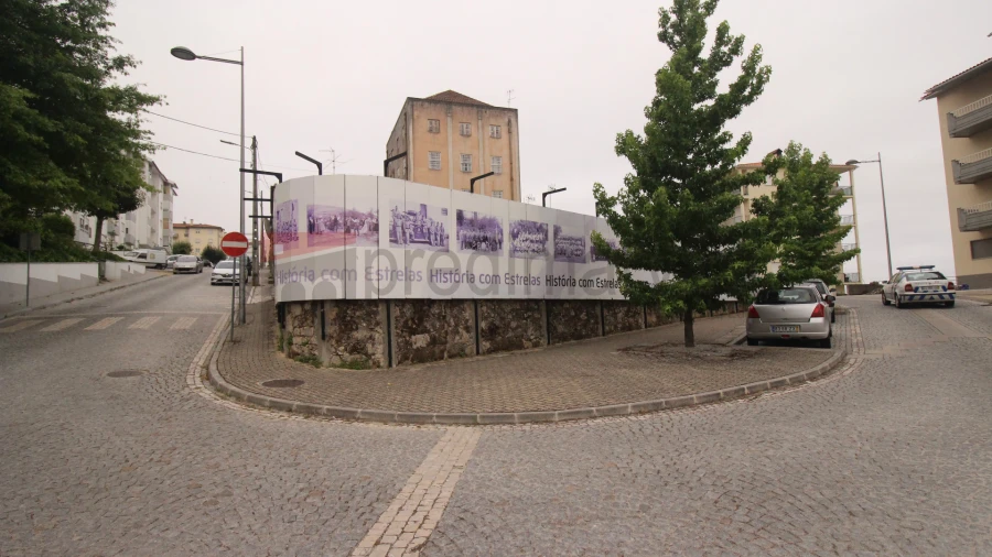 Prédio para Venda em Gouveia (São Pedro e São Julião) Foto 10