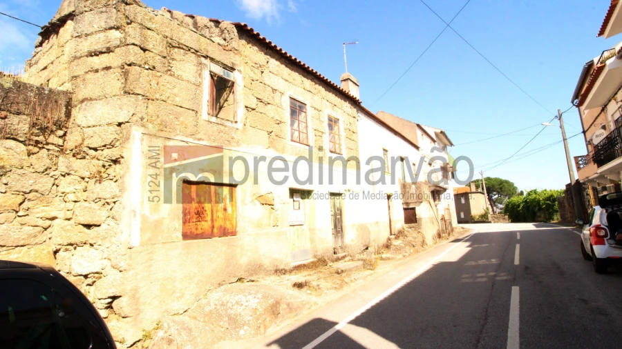 Moradia T2 para Venda em Nespereira Foto 7