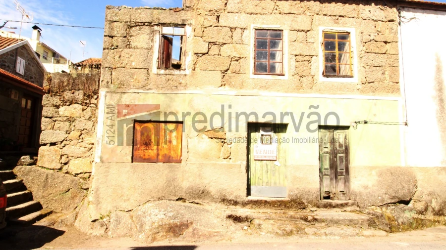 Moradia T2 para Venda em Nespereira Foto 2