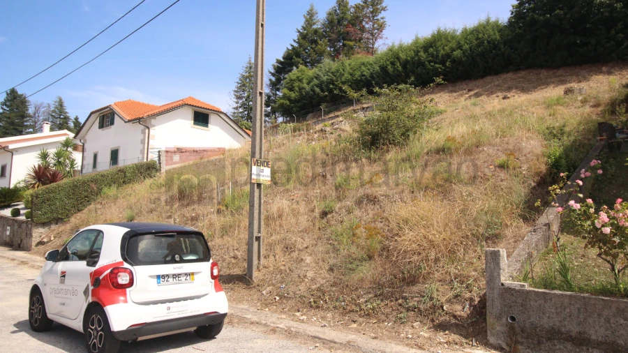 Terreno para Venda em Gouveia (São Pedro e São Julião) Foto 2