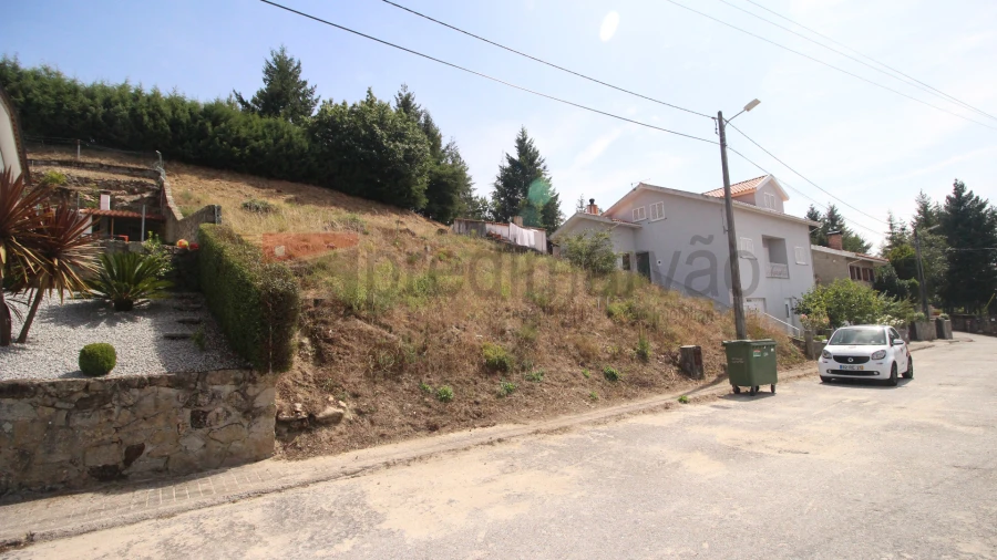 Terreno para Venda em Gouveia (São Pedro e São Julião) Foto 3