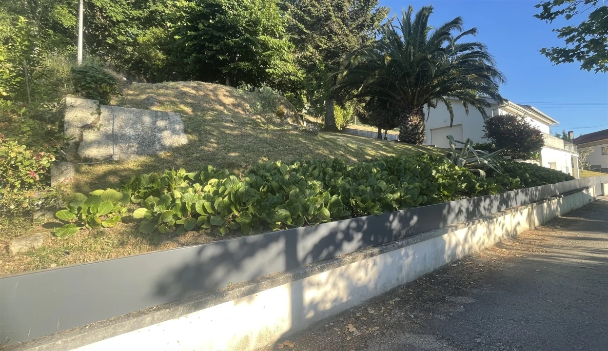 Moradia T5 para Venda em Gouveia (São Pedro e São Julião) Foto 4