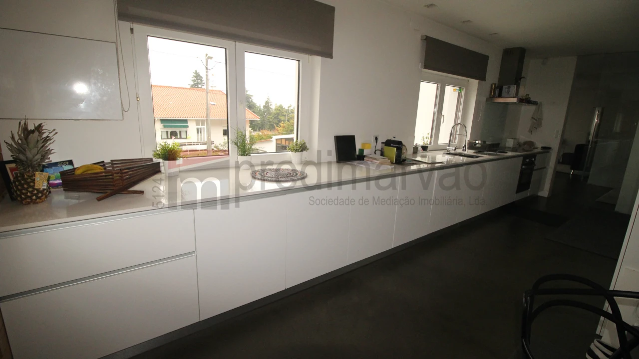 Moradia T5 para Venda em Gouveia (São Pedro e São Julião) Foto 6