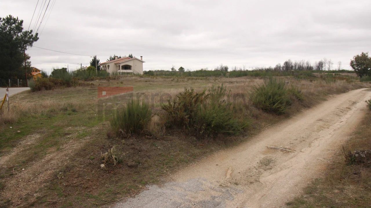 Terreno para Venda em Aldeias e Mangualde da Serra Foto 5