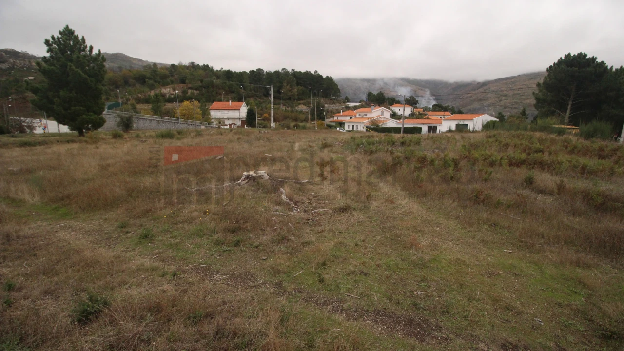 Terreno para Venda em Aldeias e Mangualde da Serra Foto 7
