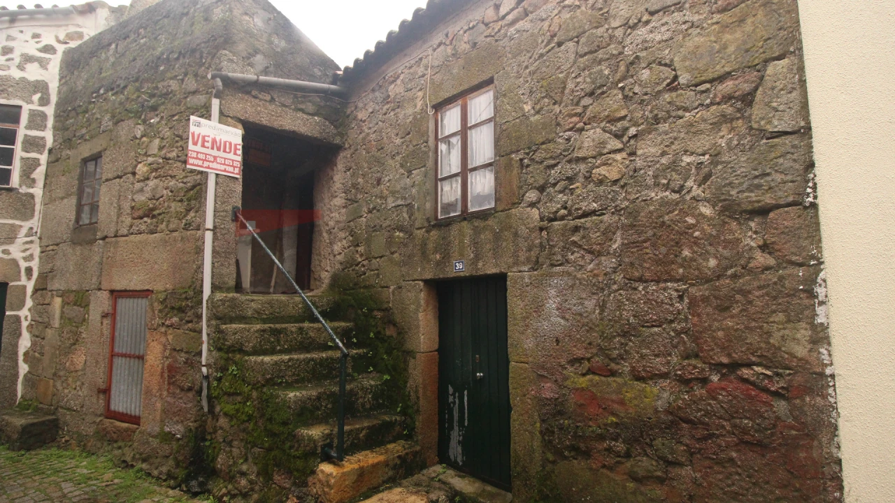 Moradia T0 para Venda em Aldeias e Mangualde da Serra Foto 5