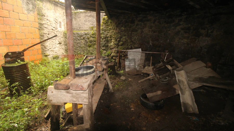 Moradia T0 para Venda em Aldeias e Mangualde da Serra Foto 2