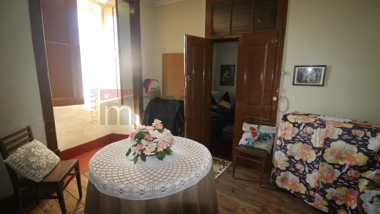 Moradia T4 para Venda em Gouveia (São Pedro e São Julião) Foto 4