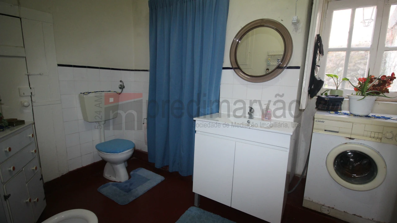 Moradia T4 para Venda em Gouveia (São Pedro e São Julião) Foto 2