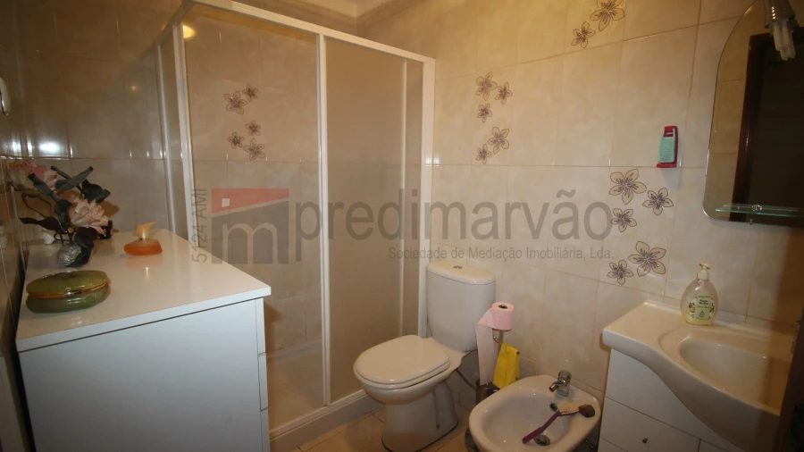 Moradia T6 para Venda em Rio Torto e Lagarinhos Foto 3