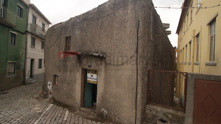 Moradia T0 para Venda em Gouveia (São Pedro e São Julião) Foto 3
