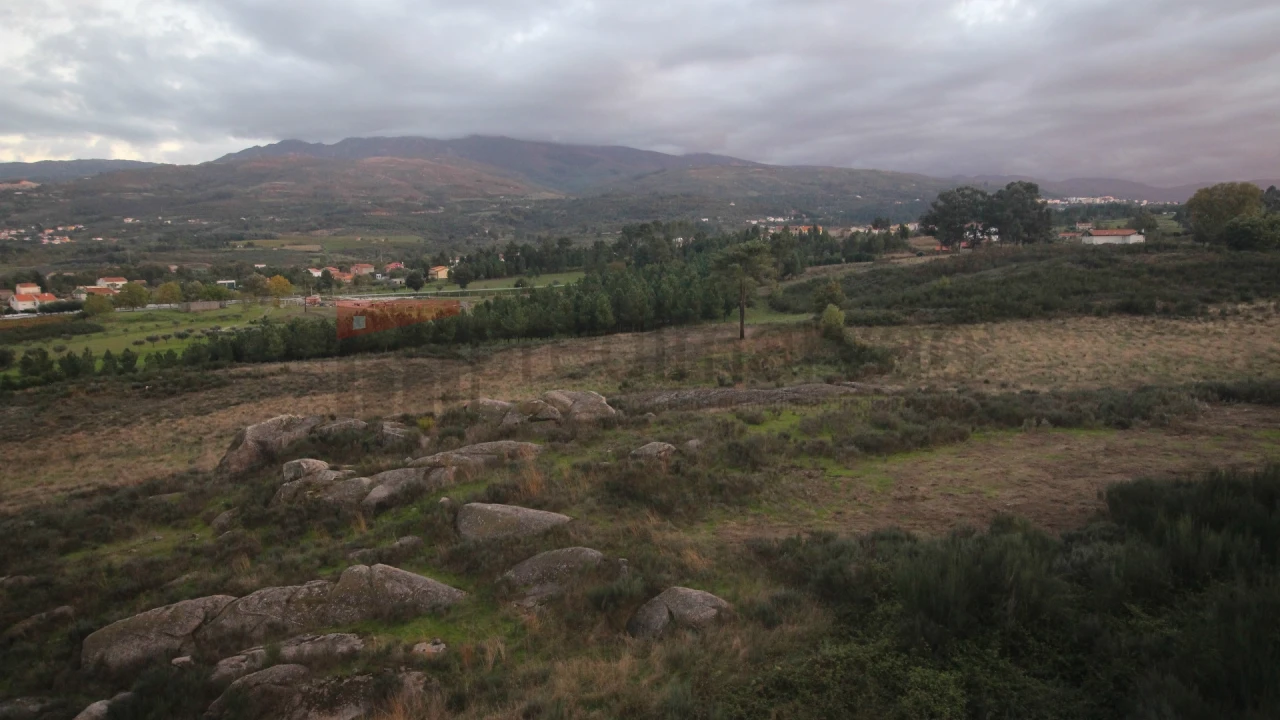Quinta T0 para Venda em São Paio Foto 2
