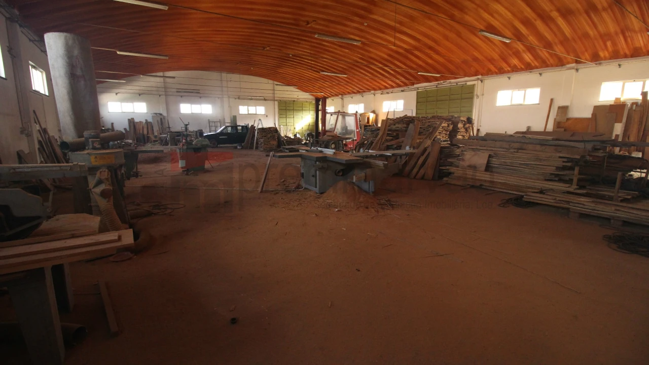 Armazém para Venda em Nespereira Foto 10