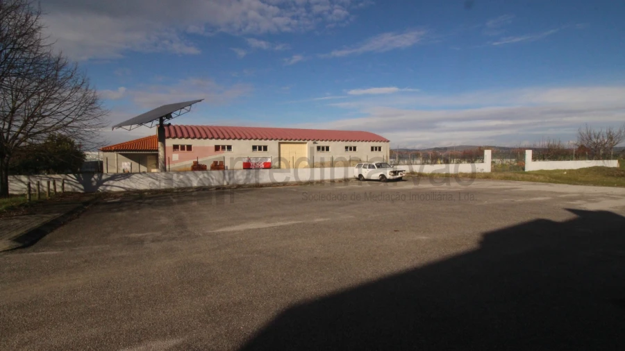 Armazém para Venda em Nespereira Foto 15